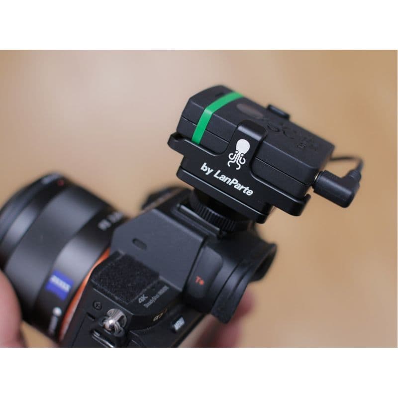 tentacle-sync-e-cold-shoe-mount-a06-csm-sample.jpg
