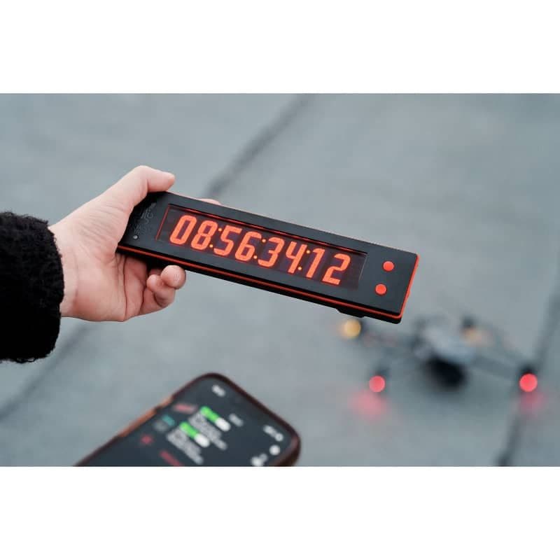 06_tentacle_sync_timebar_tb1_in-use_drone.jpg